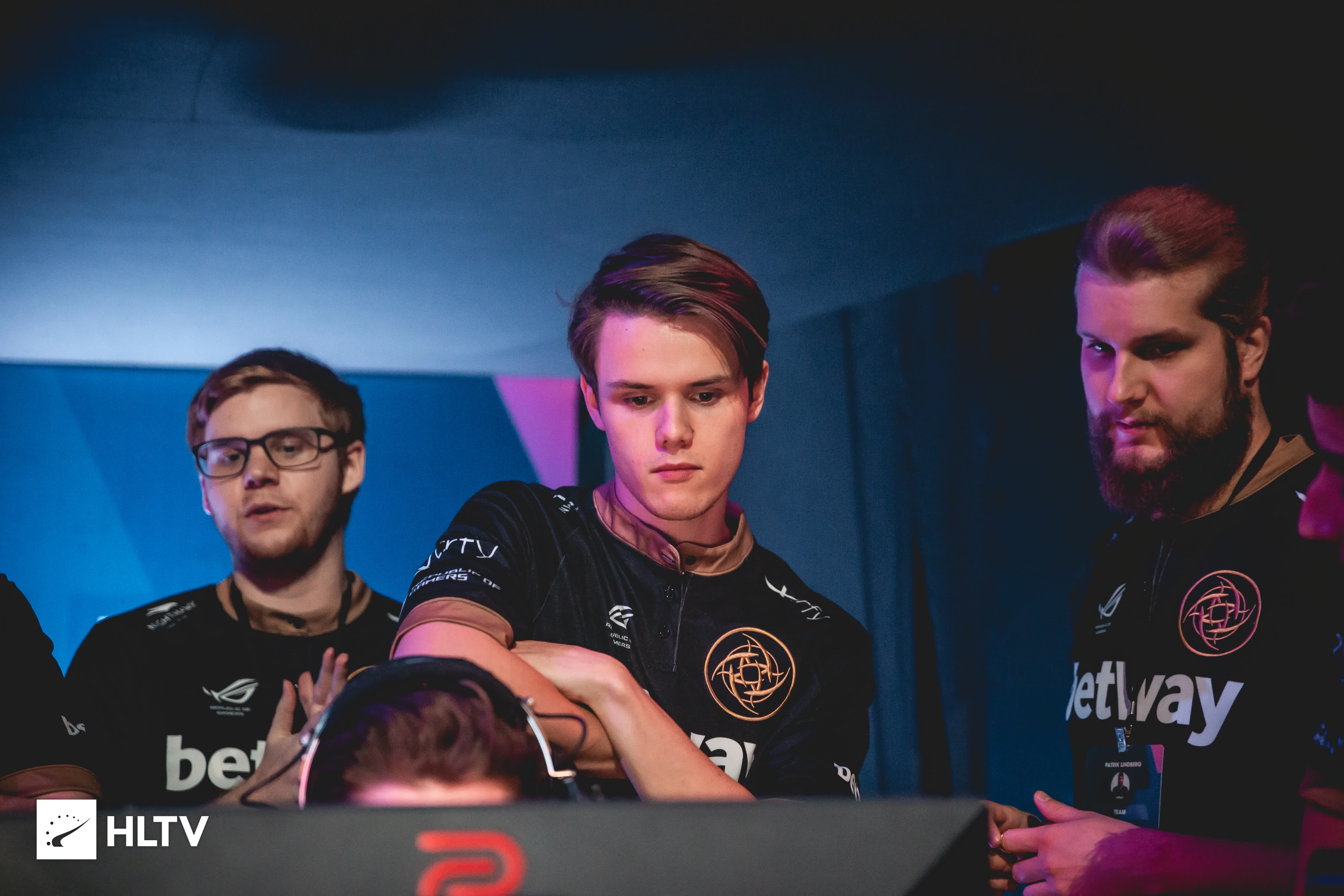 虑和提前布 虑和提前布