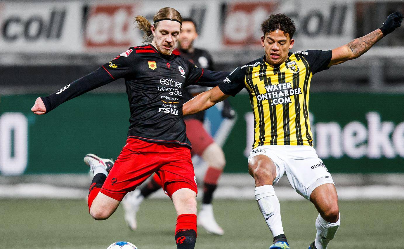 共谱足球传 共谱足球传