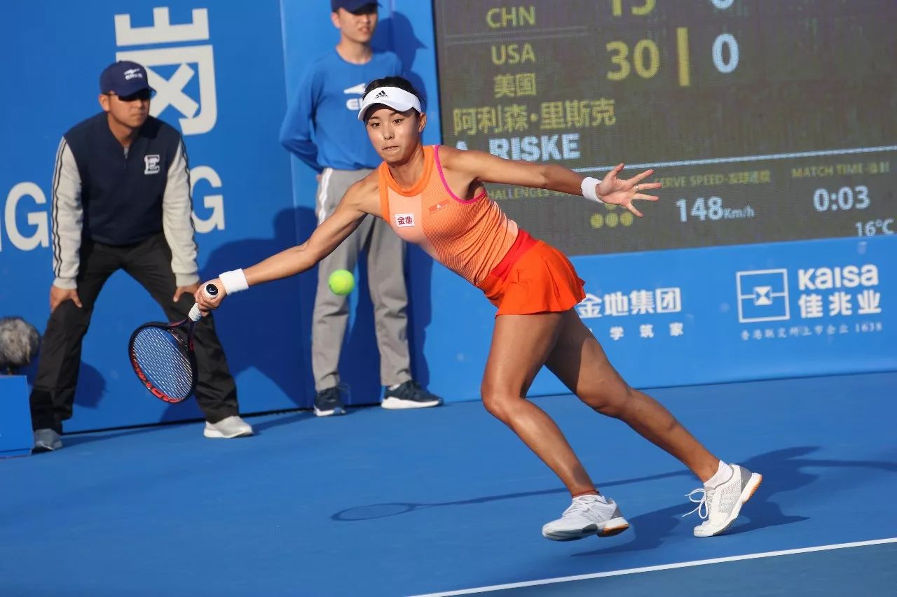 体育领域依 体育领域依