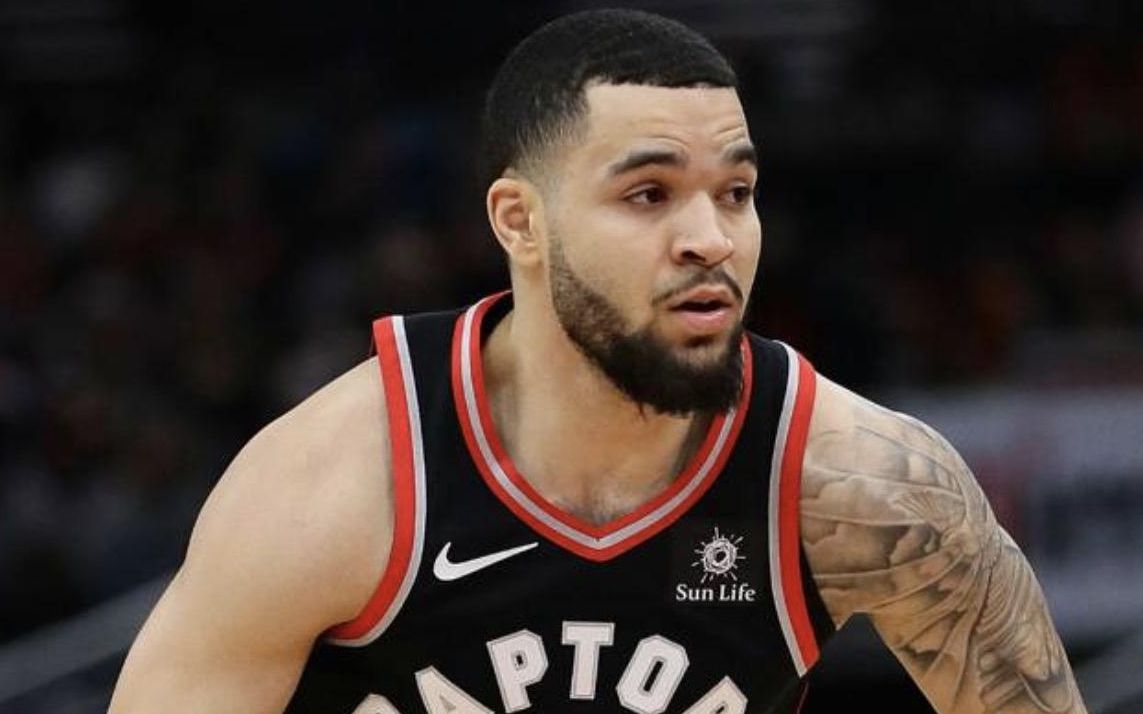 并且自然融 并且自然融